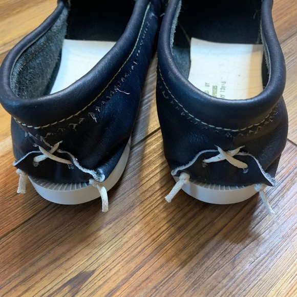 Handcrafted Adirondack Beaded Women’s Moccasin’s Navy Size 6.5 - Picture 8 of 9